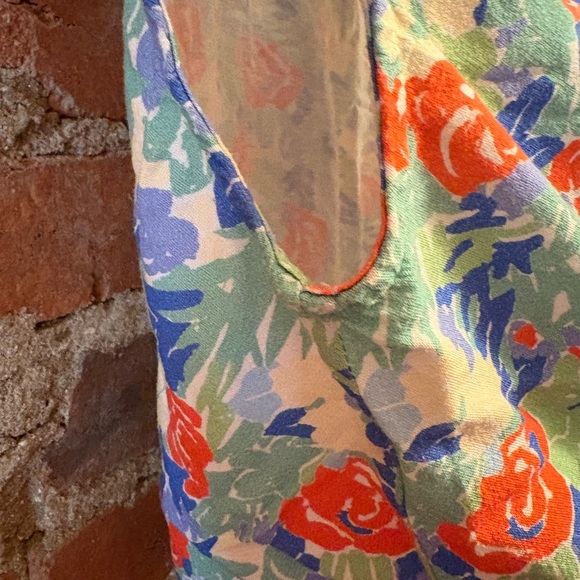 Rixo Floral Tie-Front Cropped Sleeveless Top | retro summer vibes 💐☀️ - Picture 5 of 6